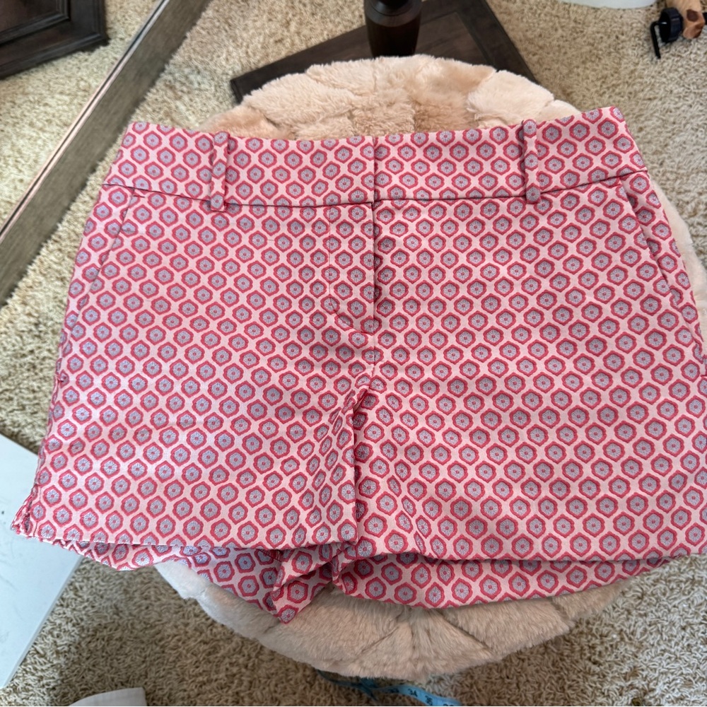 Ann Taylor LOFT Riviera Shorts Pink Silver Jacquard Print Women’s Size 2